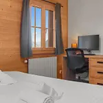 Demi-chalet Familial Au Calme Avec Magnifique Vue Chalet *