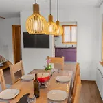 Demi-chalet Familial Au Calme Avec Magnifique Vue Chalet