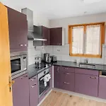 Demi-chalet Familial Au Calme Avec Magnifique Vue Chalet *