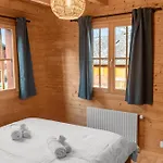 Demi-chalet Familial Au Calme Avec Magnifique Vue *