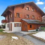 Demi-chalet Familial Au Calme Avec Magnifique Vue