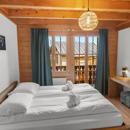 Chalet Demi-chalet Familial Au Calme Avec Magnifique Vue